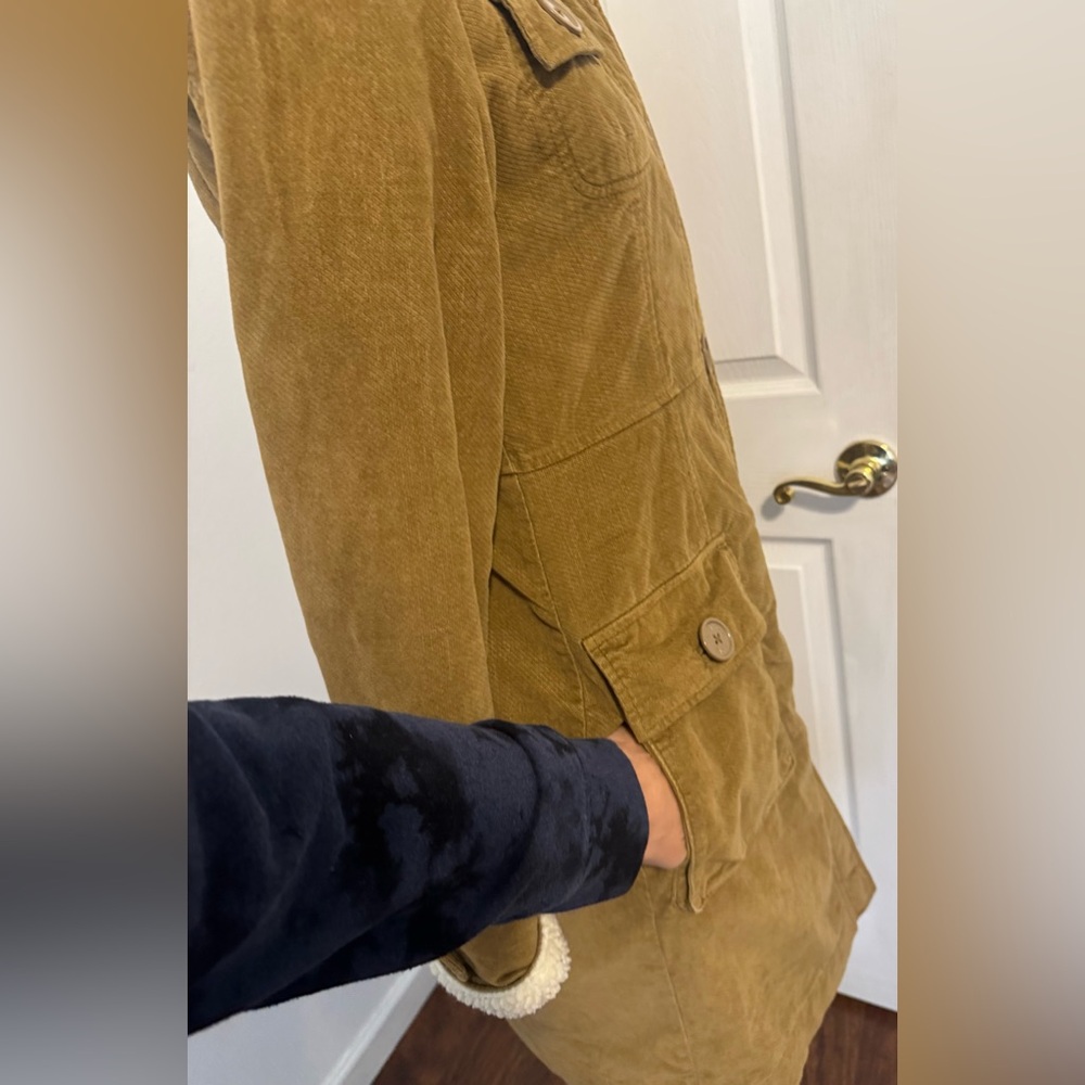 American Eagle Outfitters Brown Trench Coat with Cream Accents - Picture 5 of 13
